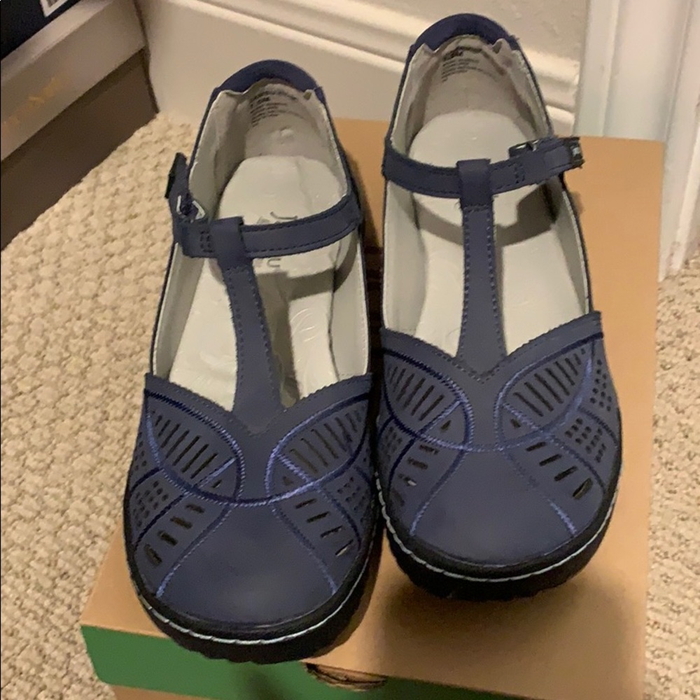 Jambu Shoes